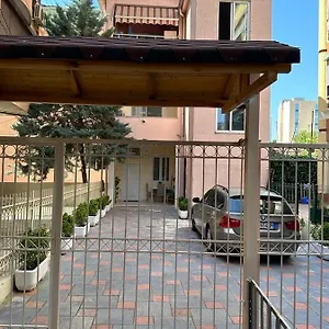 https://villa-apartments-sf-city-centre.albaniahotels.org